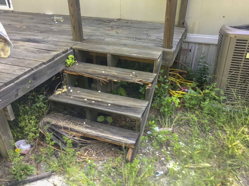 Deck Steps Repair detail